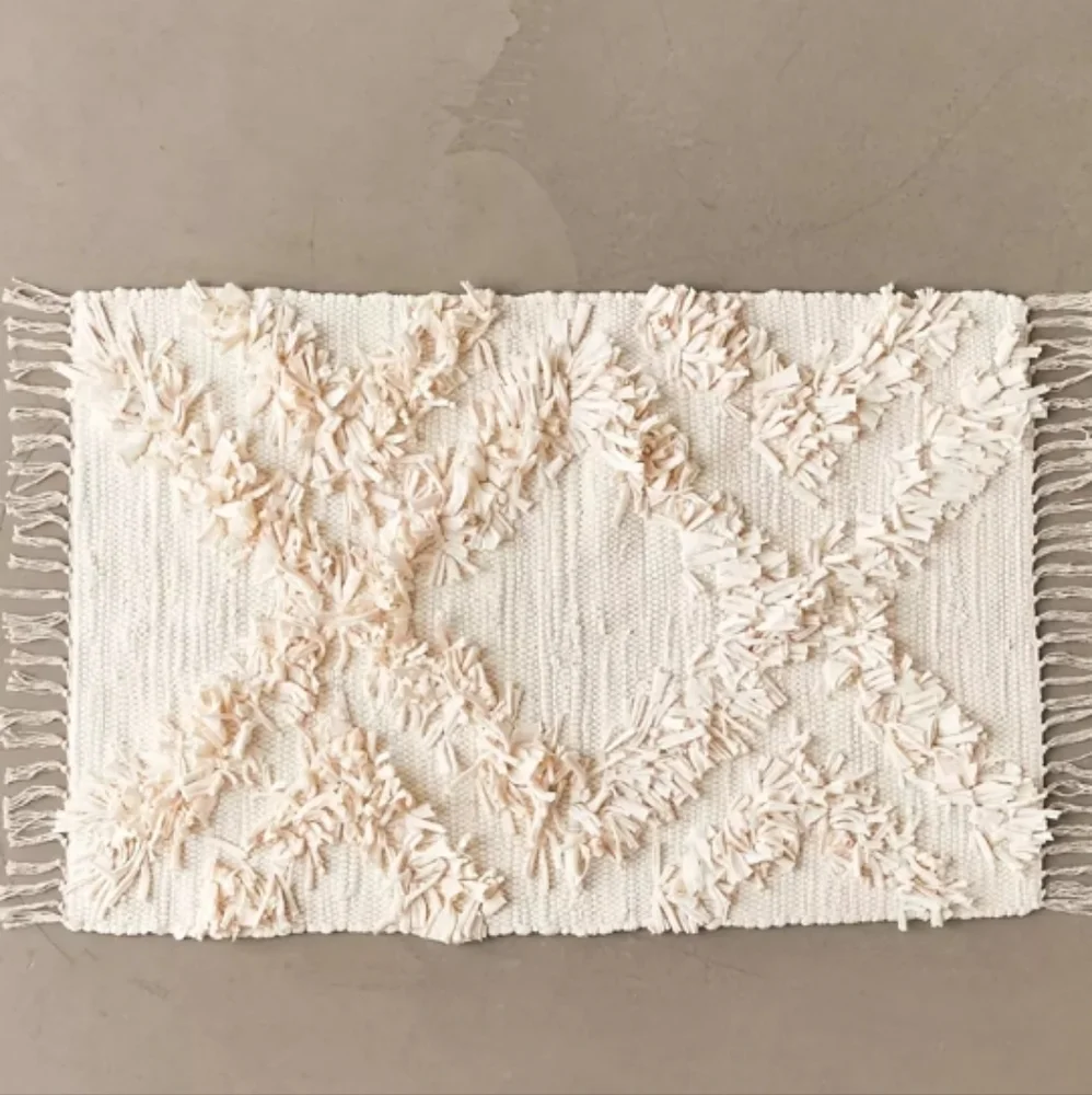 Urban Outfitters Jalen Tufted Rag Rug. New